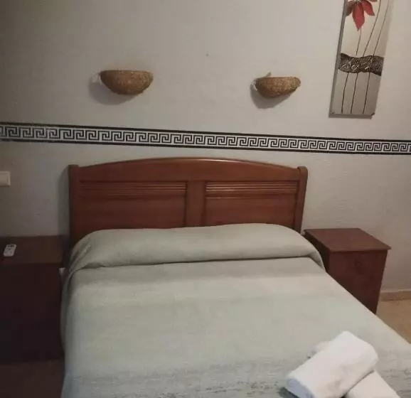 پانسیون Hospedería Lucano