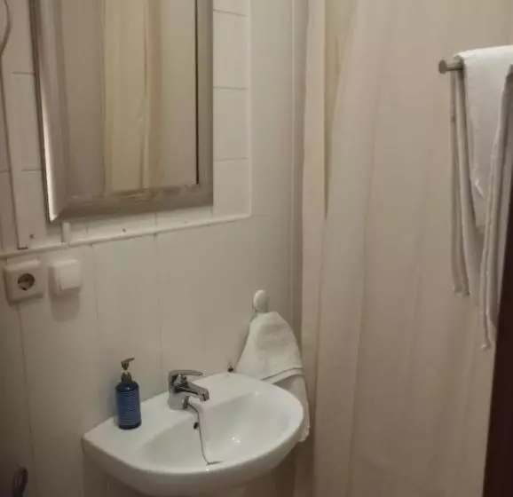 پانسیون Hospedería Lucano