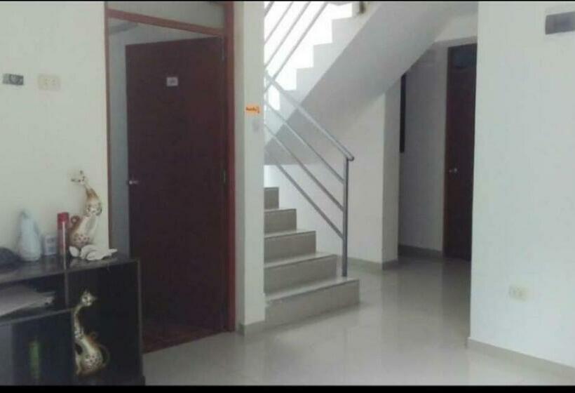 فندق Hospedaje El Sol   Huancayo