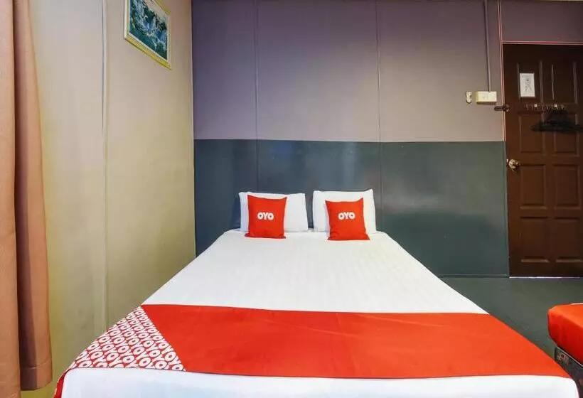 Hotelli Oyo 90627 Pulau Ketam Inn