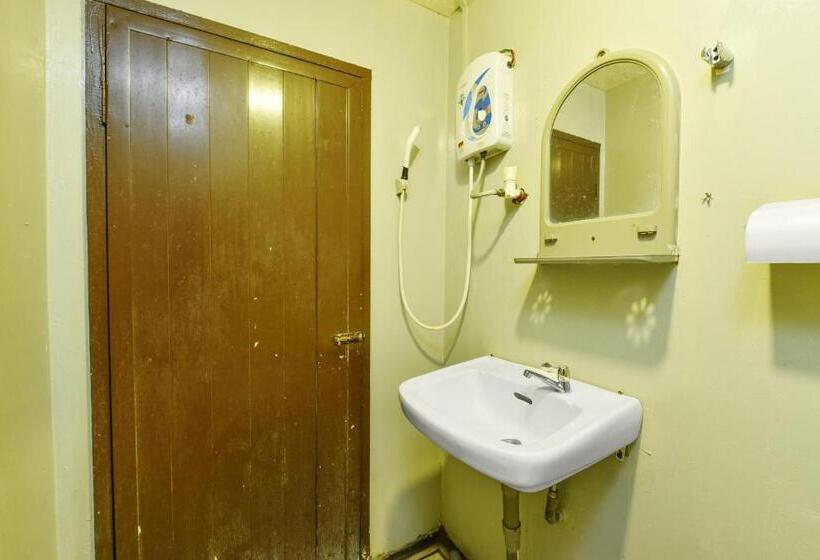 فندق Oyo 90627 Pulau Ketam Inn