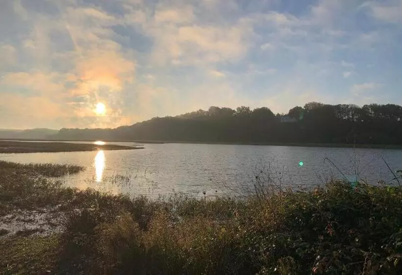 ペンション La Métairie   Guesthouse