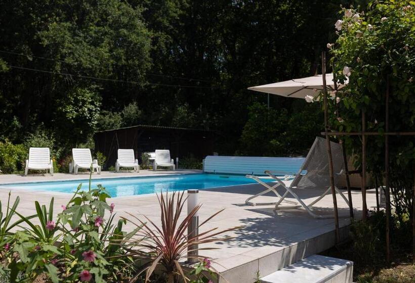 پانسیون La Métairie Guesthouse