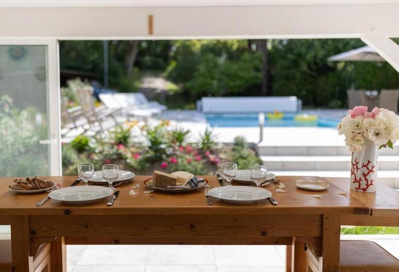 پانسیون La Métairie Guesthouse