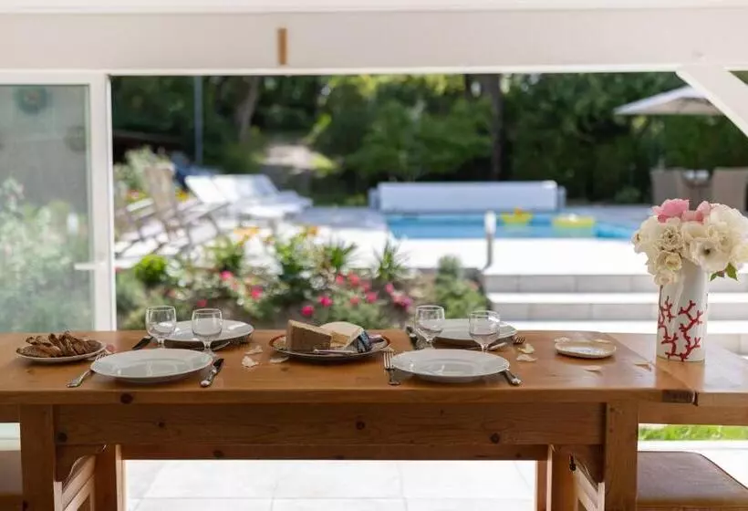 ペンション La Métairie   Guesthouse