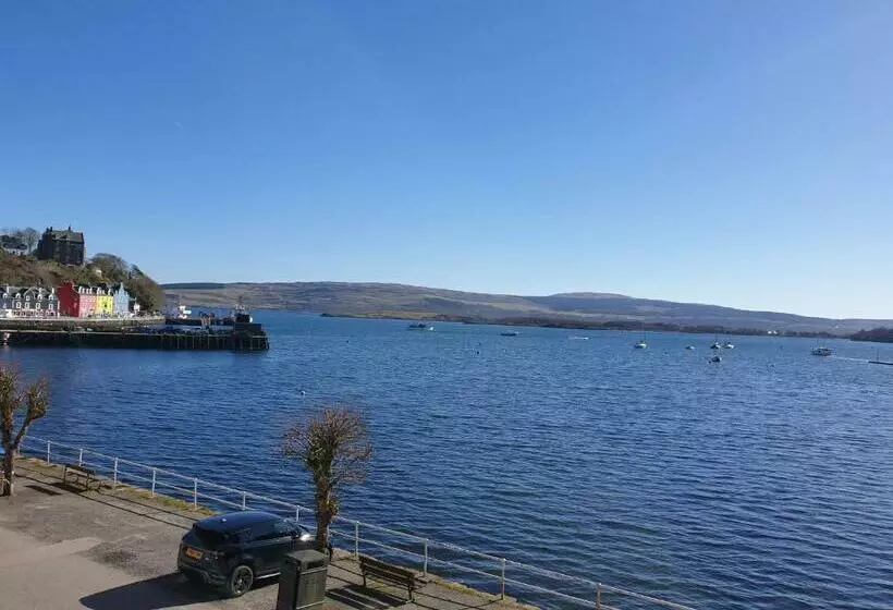 Aamiaismajoitus (B&B) Carnaburg Guesthouse