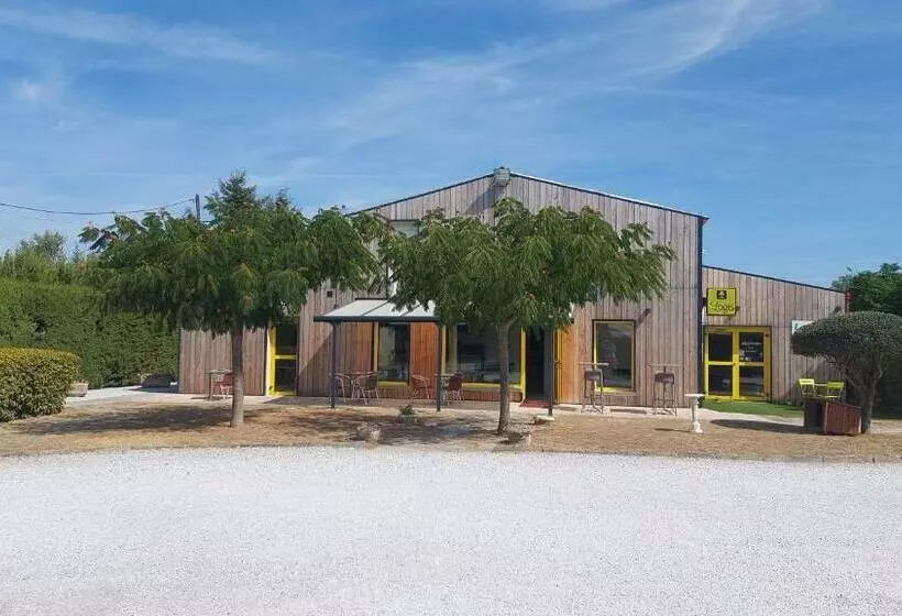 Hotelli Logis Hôtel Restaurant Le Clos Saint Loup