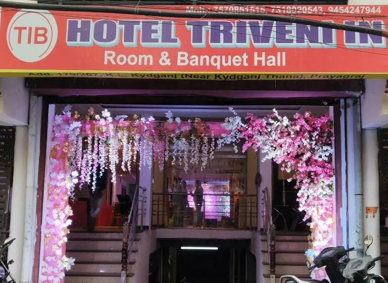 Hotelli Tridev Inn