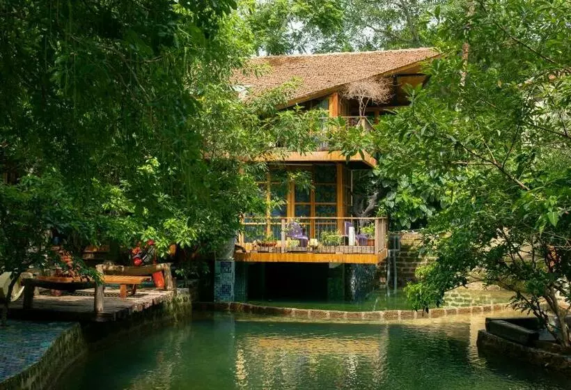 پانسیون Nala Boutique Retreat