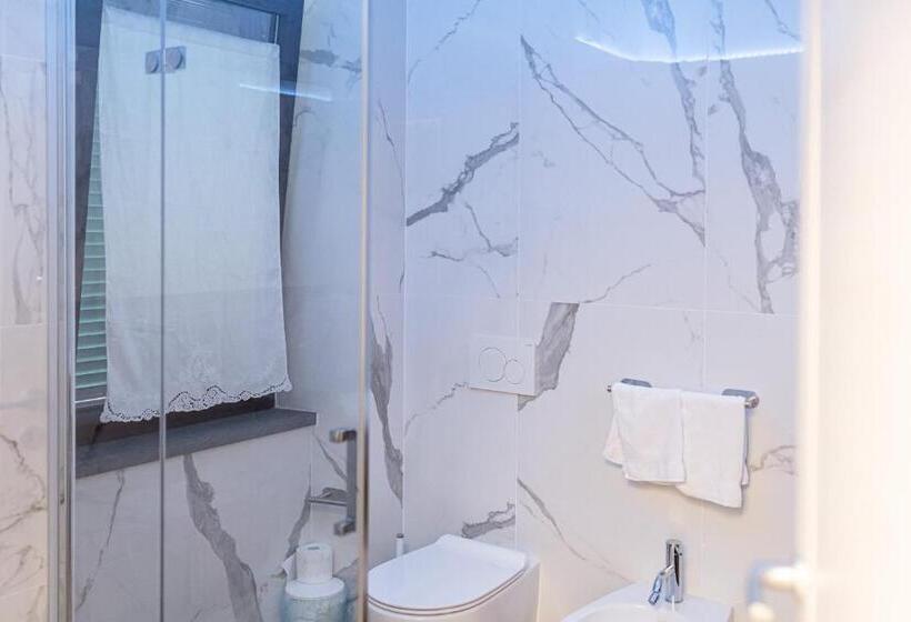 مبيت وإفطار La Dimora Del Principe