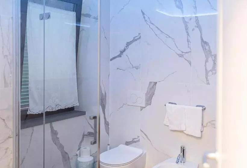 Aamiaismajoitus (B&B) La Dimora Del Principe