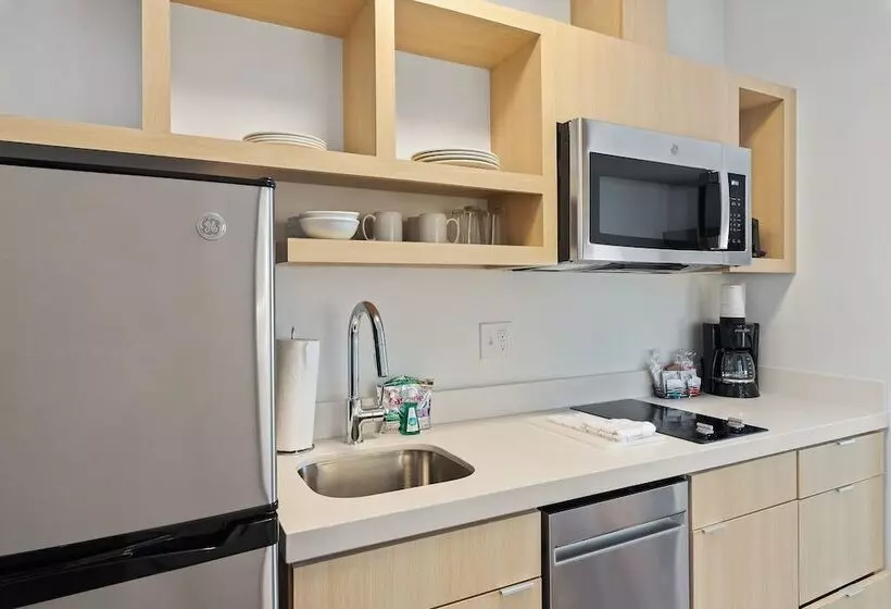 Hotelli Towneplace Suites By Marriott White Hall