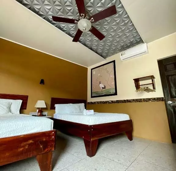 Hotelli Wilson Condega