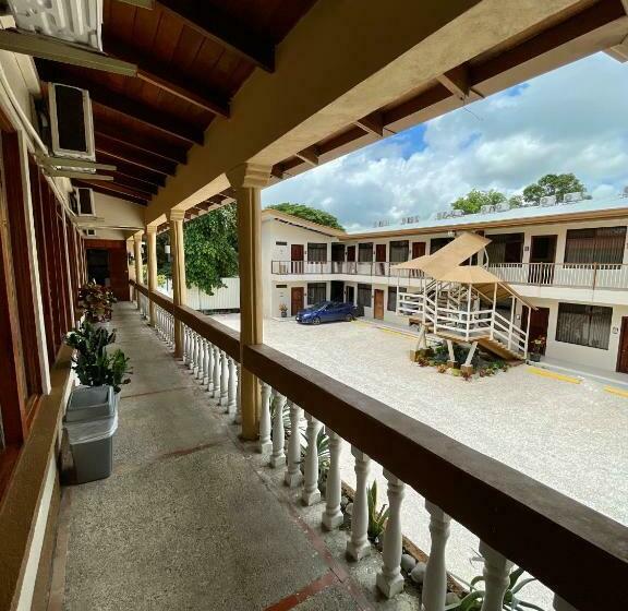 هتل Wilson Condega