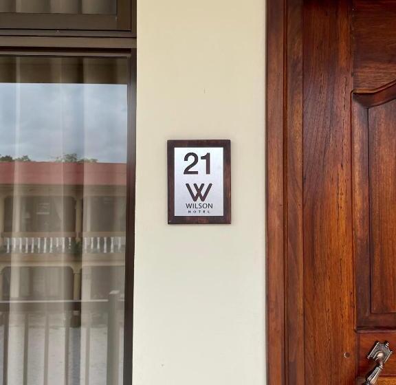 هتل Wilson Condega