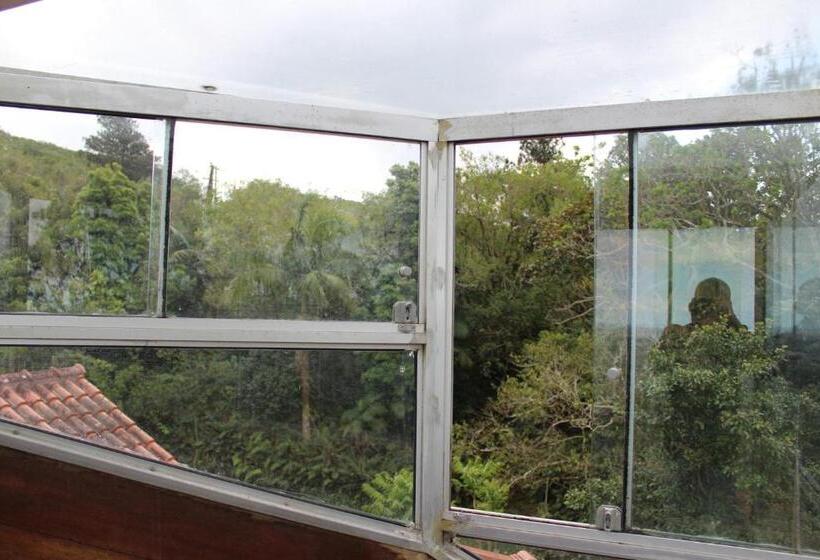 Pension Pousada Laura E Emílio