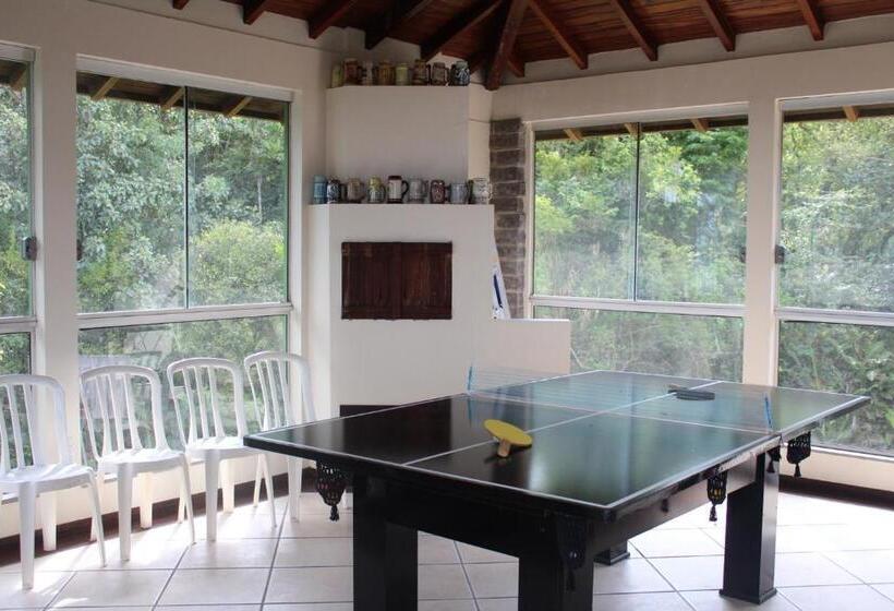 Pension Pousada Laura E Emílio