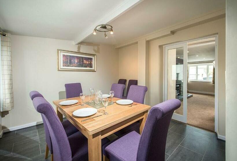 リゾートホテル Widemouth Bay Caravan Park