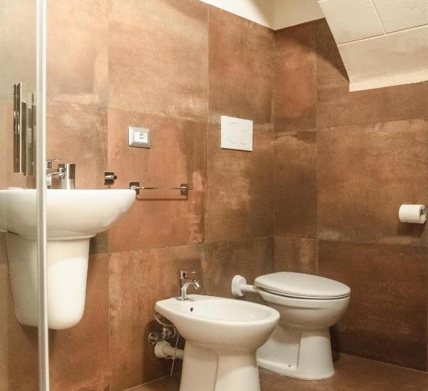 住宿加早餐  Little House