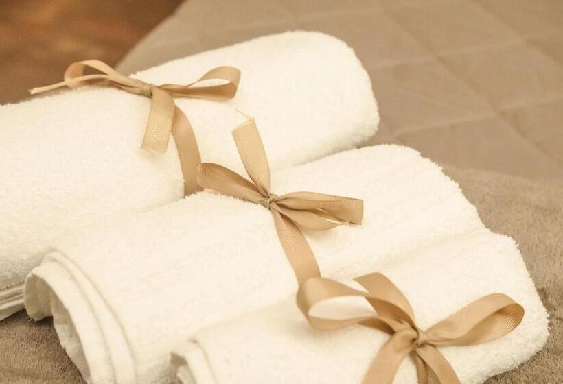 住宿加早餐  Little House