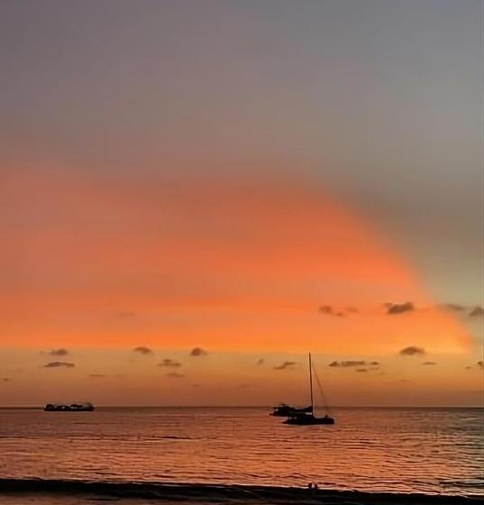 Hotel Triple J Hometel