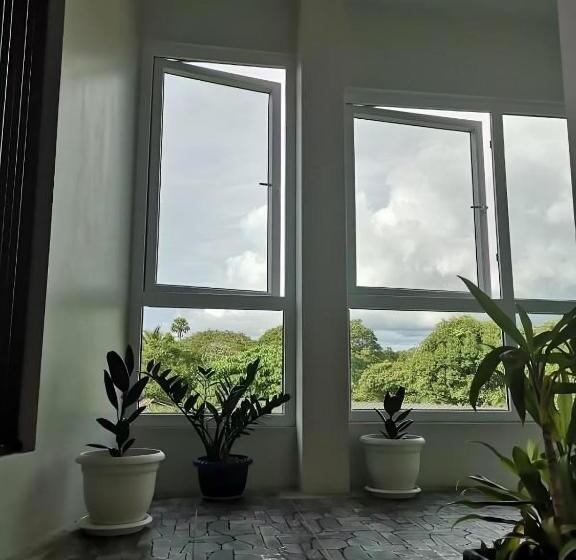 Hotel Triple J Hometel