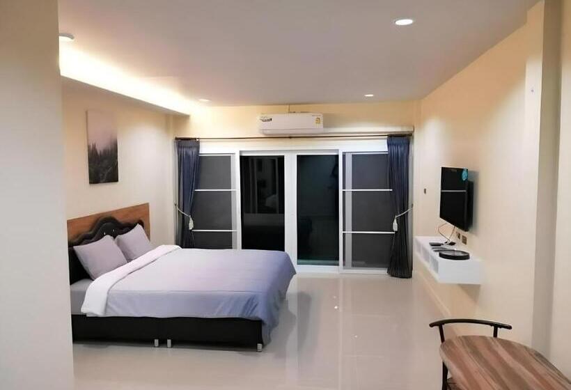 Hotel Triple J Hometel