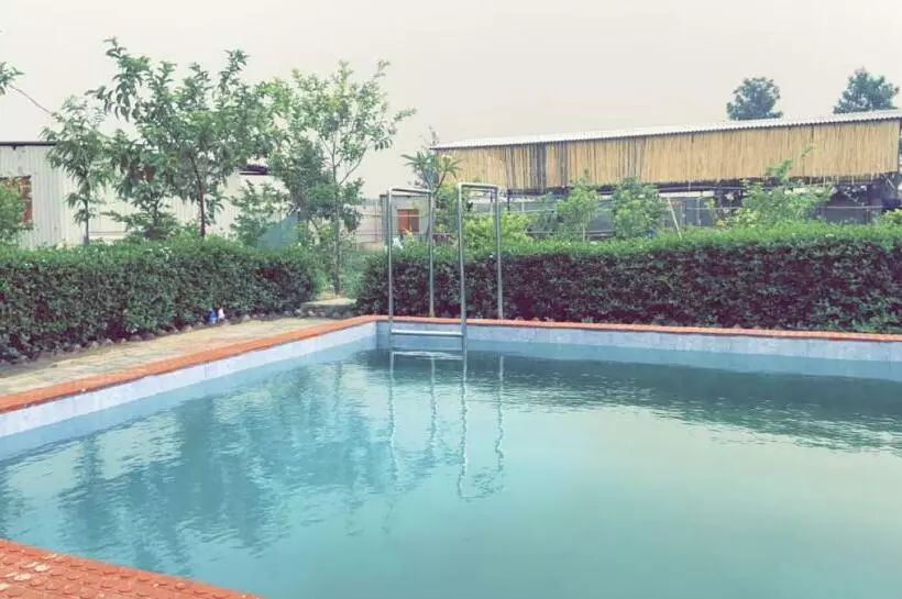 ホテル Atulyam Farms