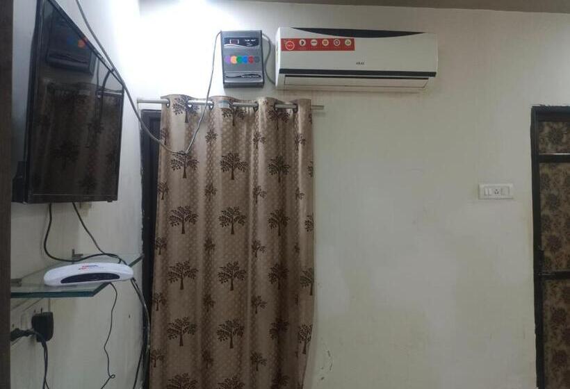 בית מלון כפרי Royal Churu