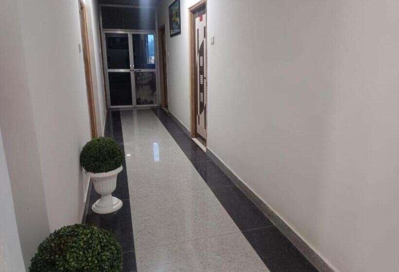 בית מלון כפרי Royal Churu