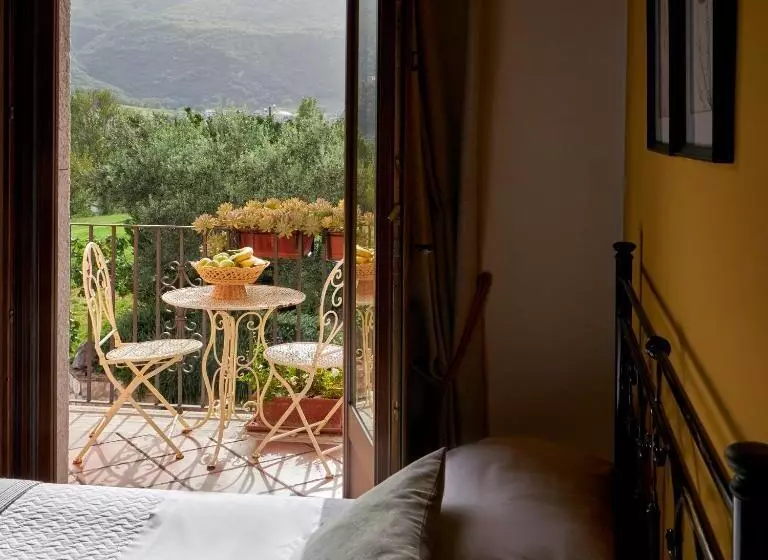 ベッドアンドブレックファースト Piana La Gatta