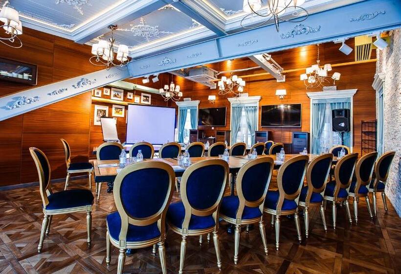 호텔 Balqaragai Forest Family Resorts