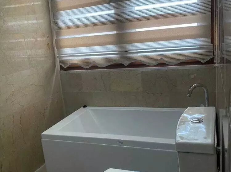 هتل Carra Konaği