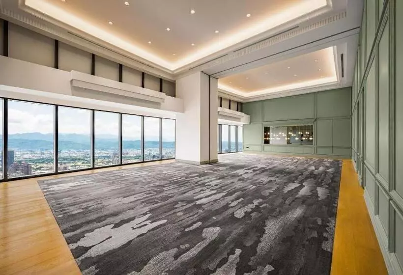 هتل Le Méridien Taichung