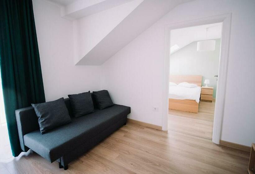 펜션 Dream House Apartments