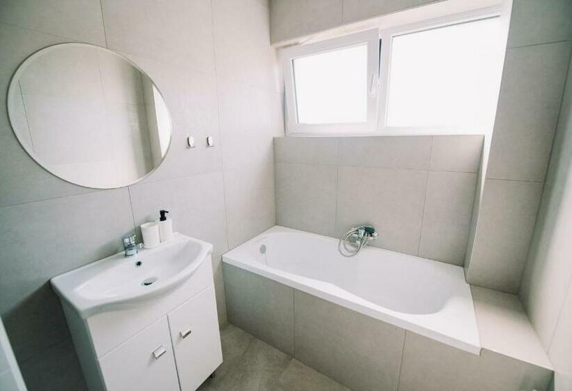 펜션 Dream House Apartments