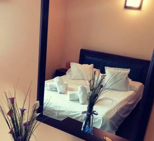 ペンション Restaurant Casa Miorita