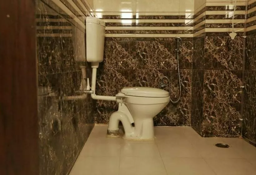 Hotel Dwarka Kunj