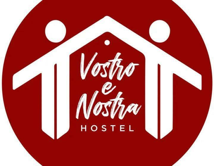 فندق صغير Vostro E Nostra