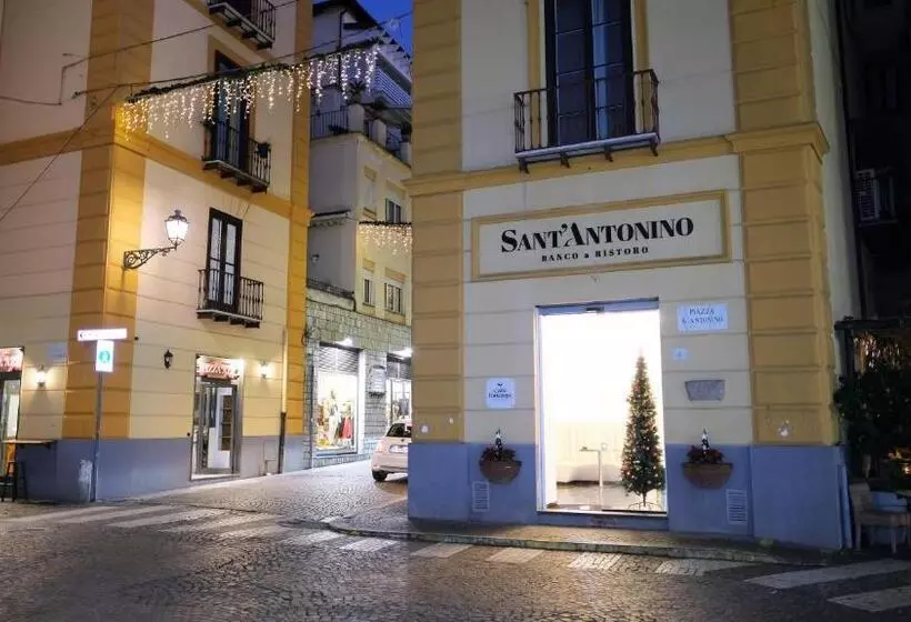 Aamiaismajoitus (B&B) Sant Antonino Luxury Suite