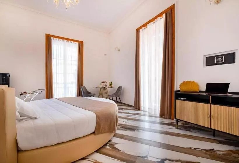 Aamiaismajoitus (B&B) Sant Antonino Luxury Suite