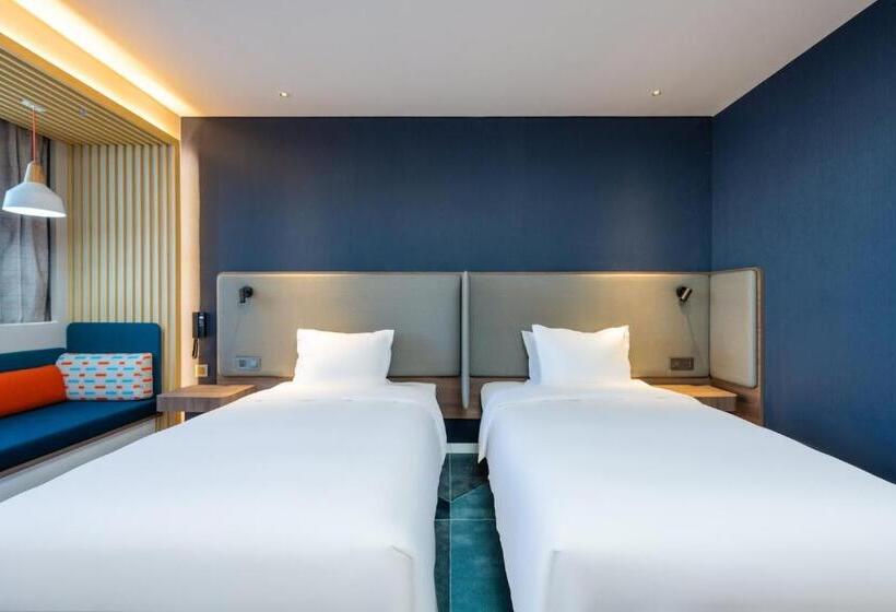 호텔 Holiday Inn Express Xinji City Center, An Ihg