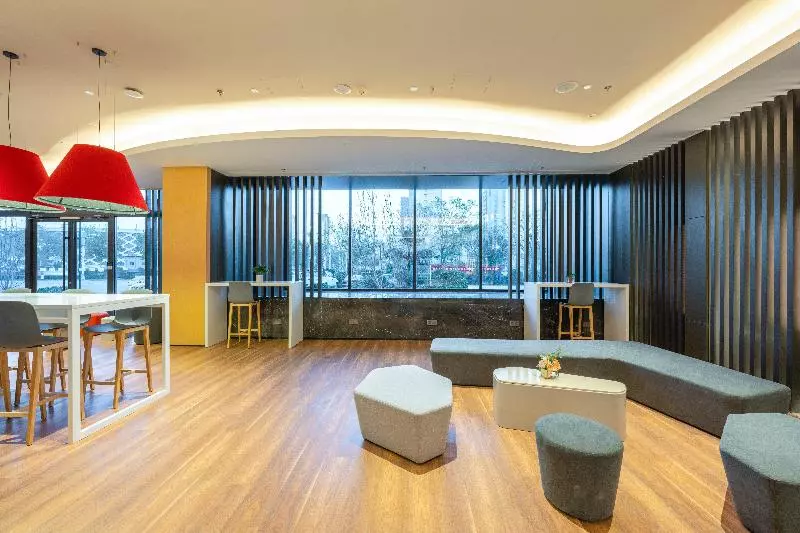 Hotelli Holiday Inn Express Xinji City Center, An Ihg