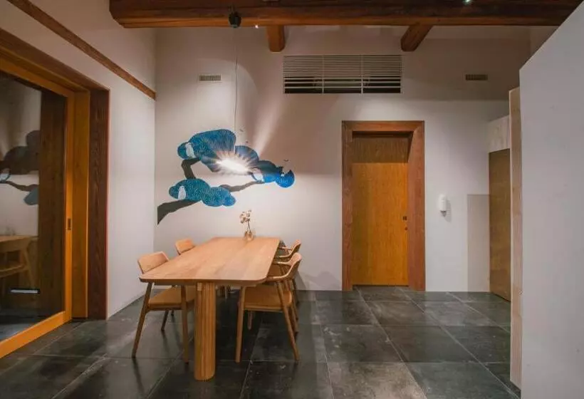 Hotelli 湯の里いけもり別館 天座