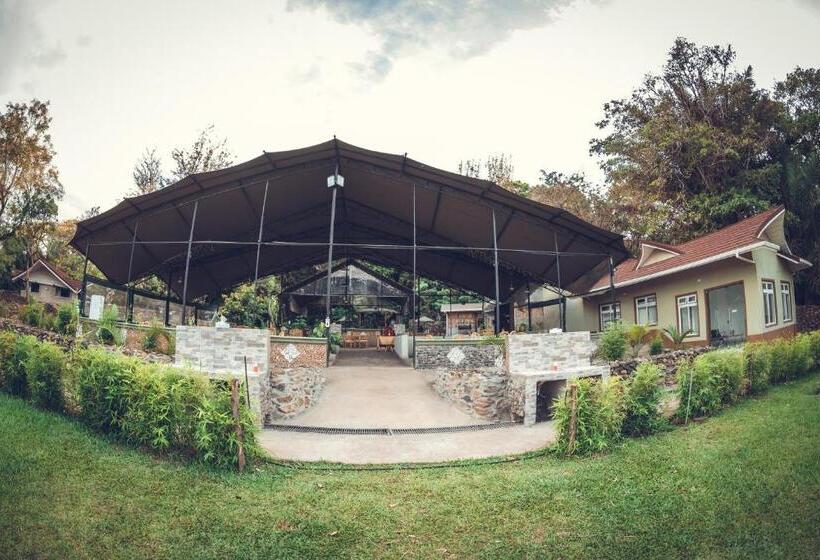 هتل Kisimani Eco Resort & Spa Ltd