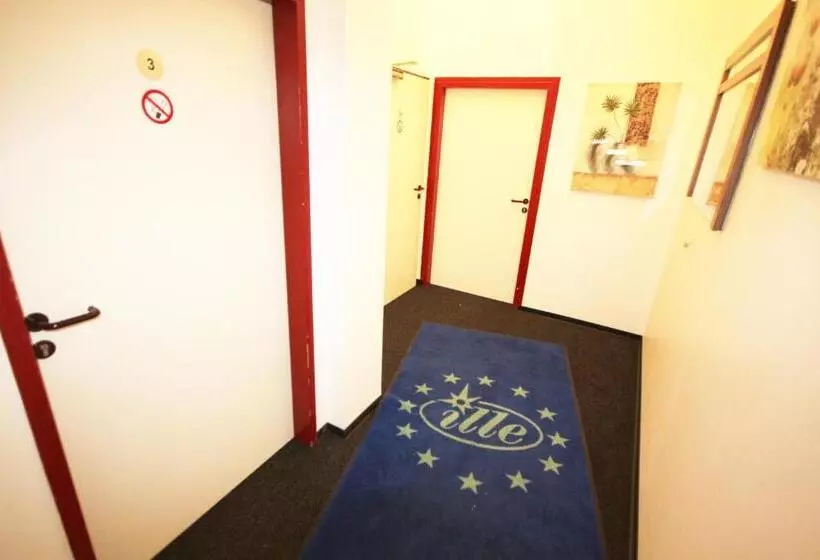 هاستل Aparthotel B & L