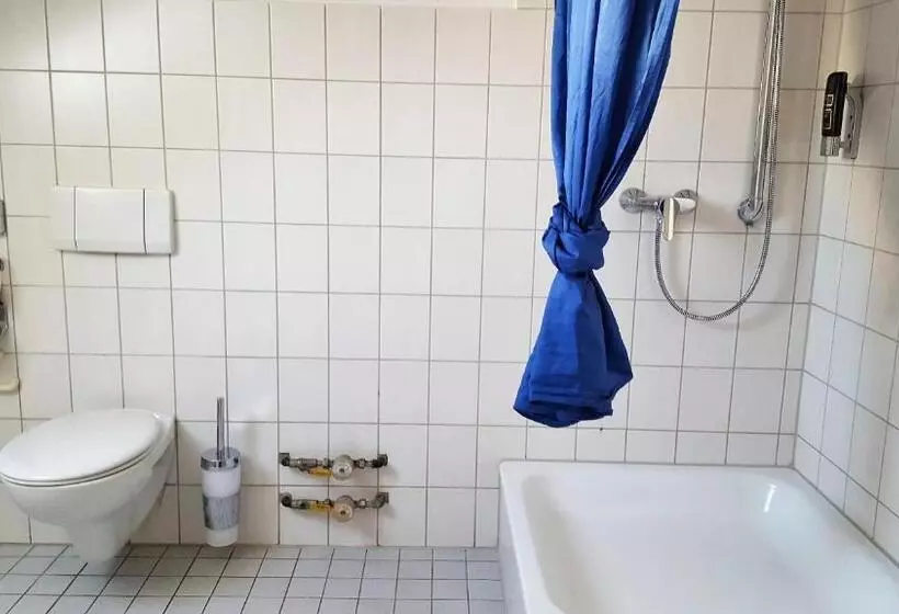 هاستل Aparthotel B & L