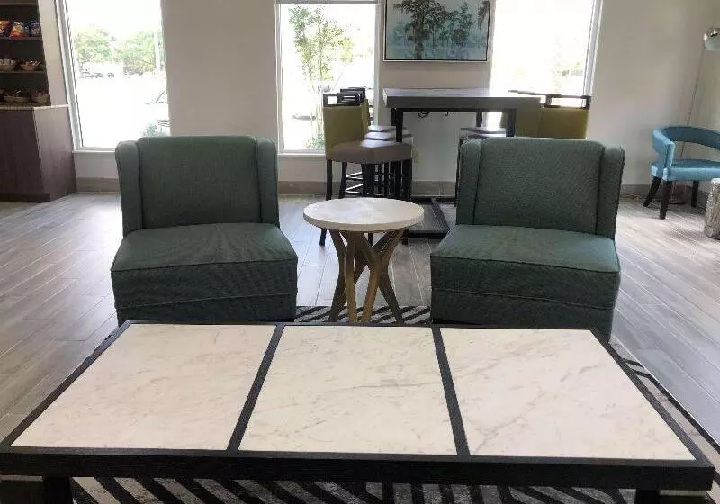 Hotelli Best Western Plus Lafayette Vermilion River Inn & Suites