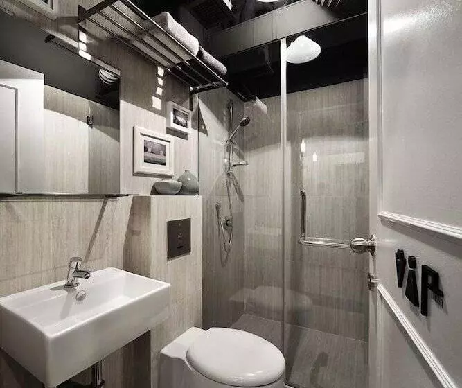 هتل کپسول The Pod At Beach Road Boutique Capsule