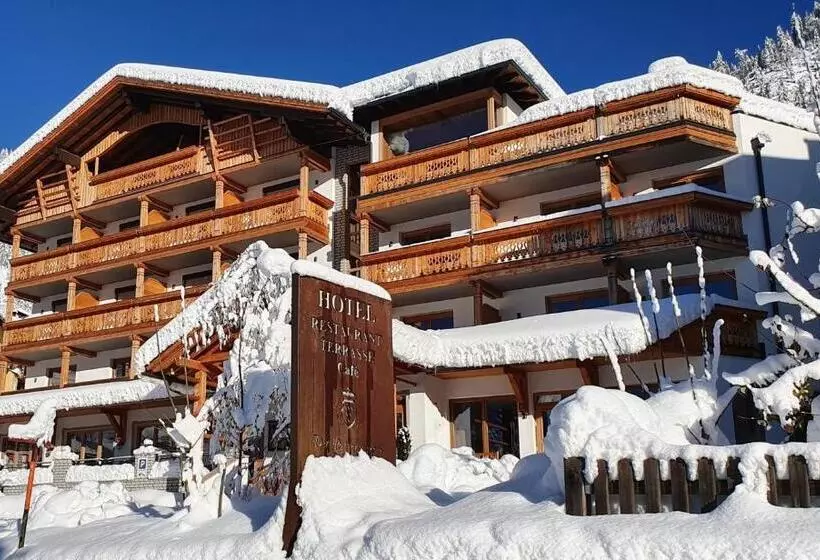 בית מלון כפרי Der Paternwirt